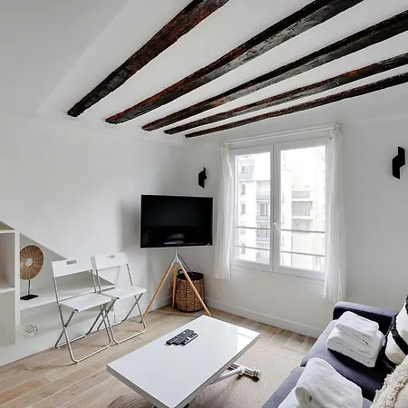 Nyaraló Charming Near Les Halles - Mobility Lease