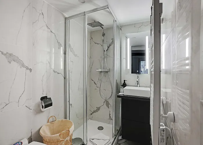 Charming Near Les Halles - Mobility Lease Ferienhaus *