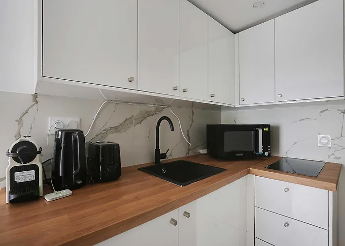 Charming Near Les Halles - Mobility Lease
